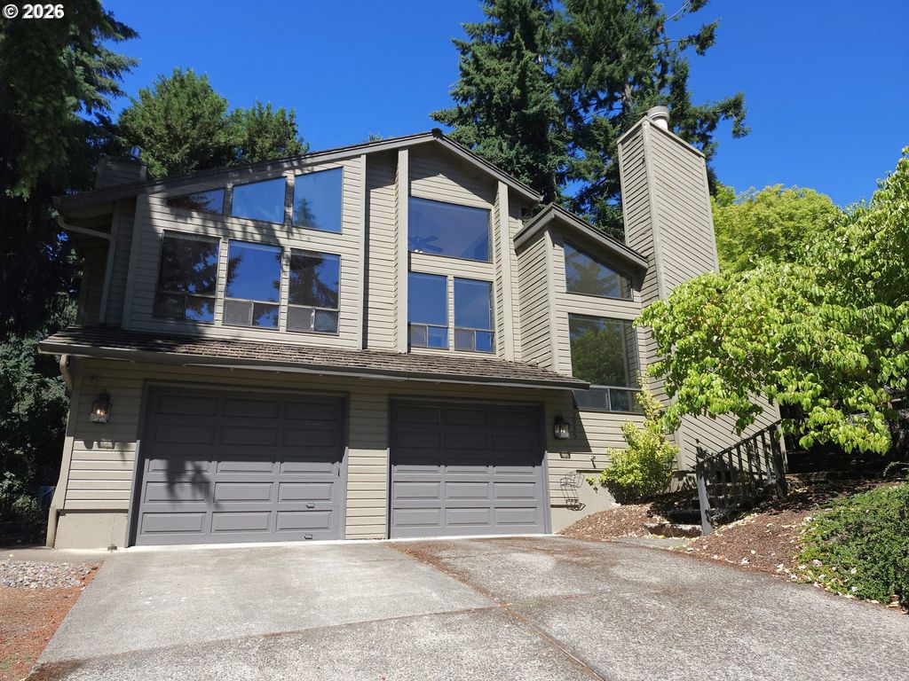 2935 Ascot Cir, West Linn
