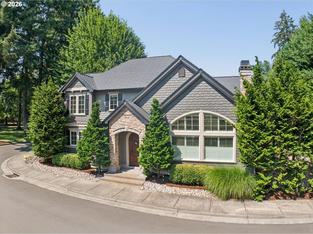 18086 Jenifers Way, Lake Oswego