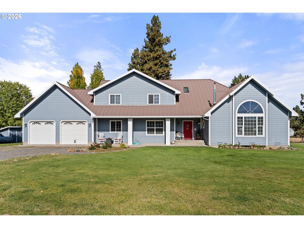 44220 Cowboy Hill Ln, Chiloquin