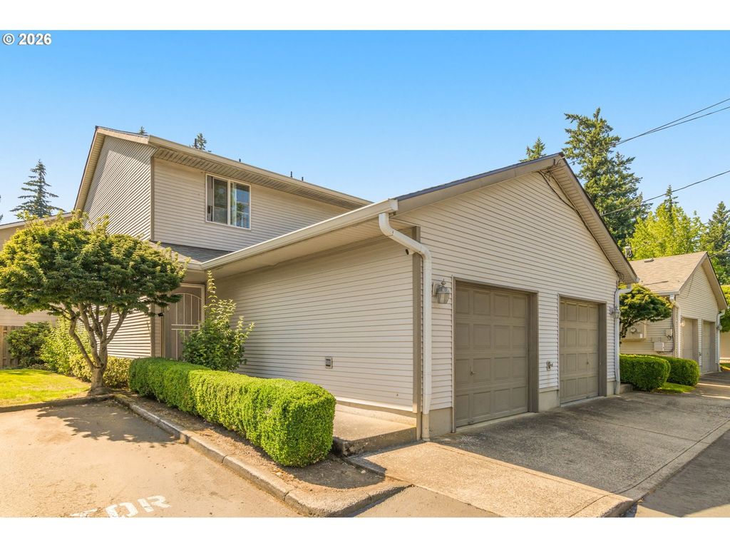 12036 Se Bush St #b, Portland