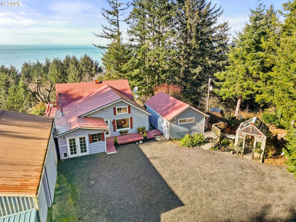 94104 Bellview Ln, Gold Beach