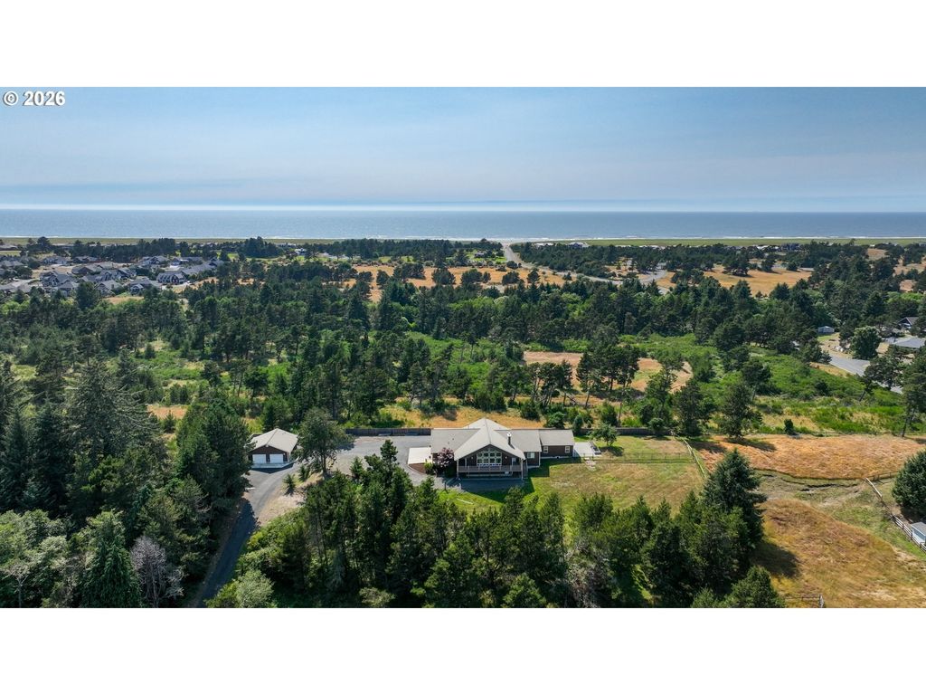 88644 Highway 101, Gearhart