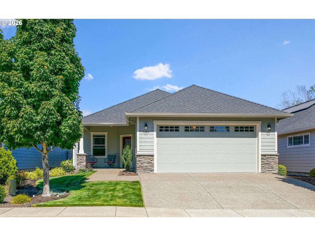2144 Se Rhododendron Ave, Dallas