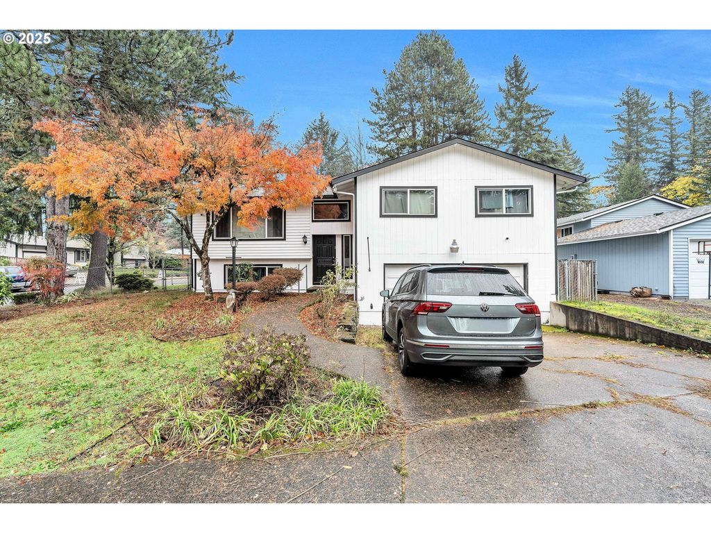3338 Se 156th Ave, Portland