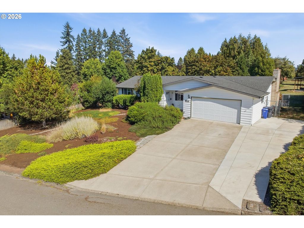 21880 S Somerset Dr, Oregon City