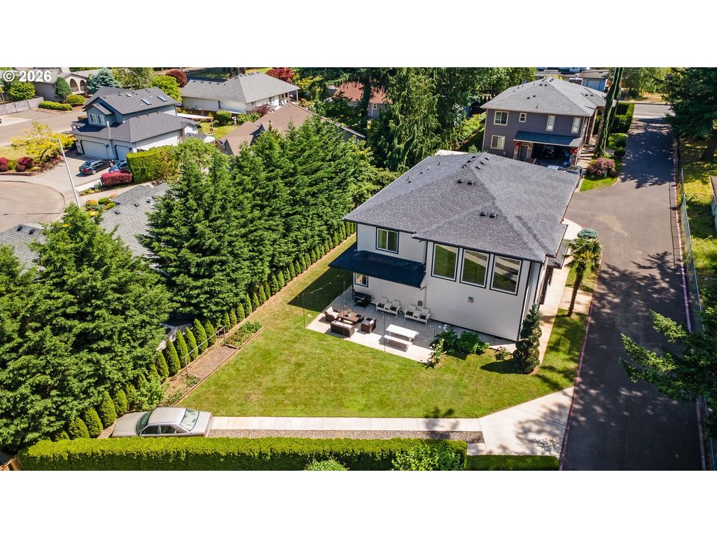 483 Sw Cherry Park Rd, Troutdale