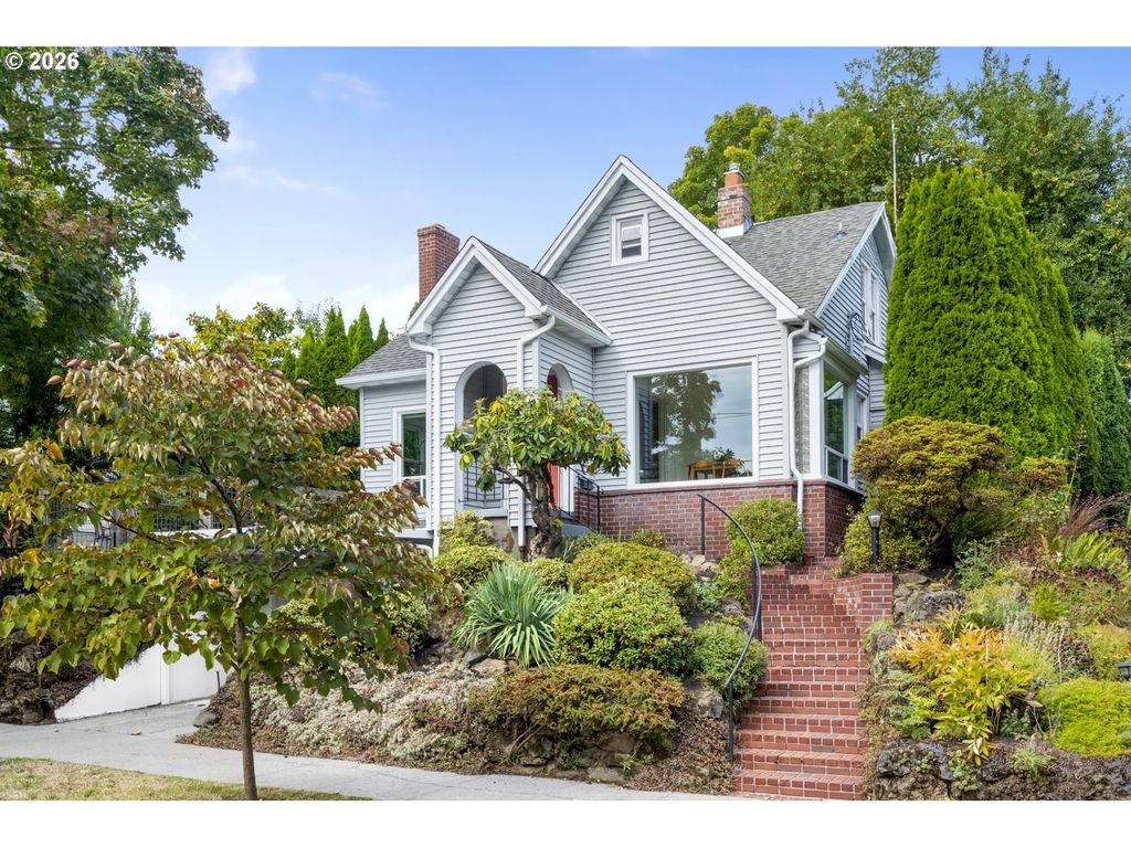 3145 Se Franklin St, Portland