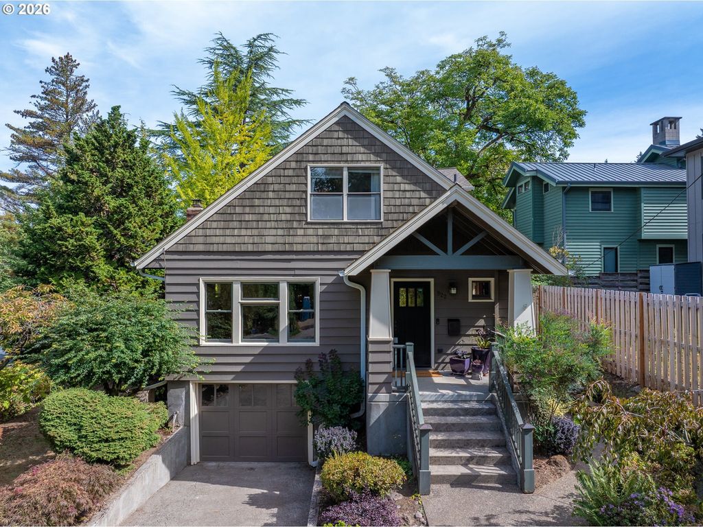 922 Se 66th Pl, Portland