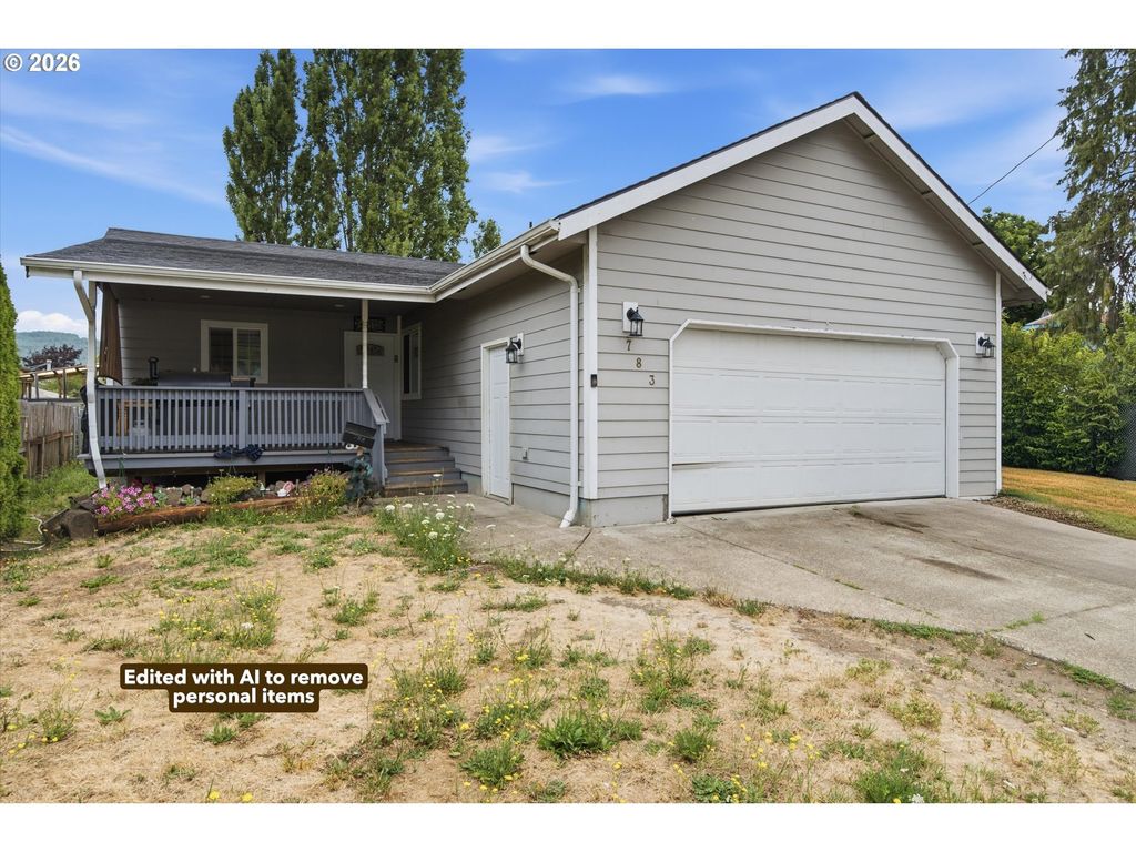 783 W Main St, Sheridan
