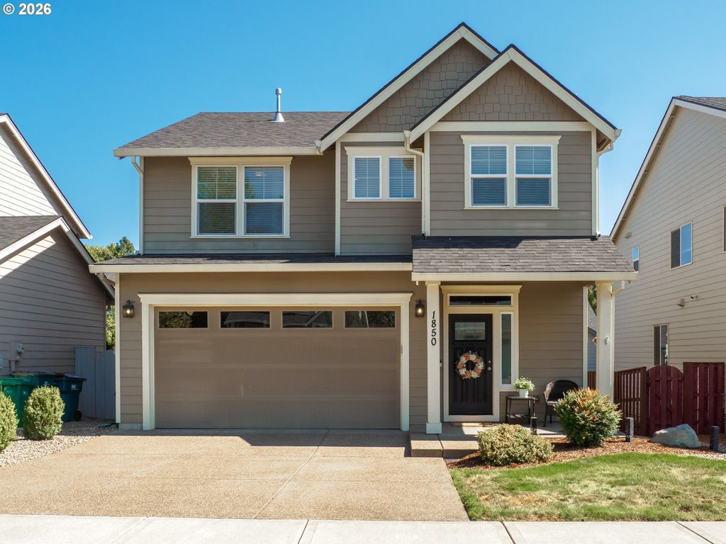 1850 N Daniel Dr, Newberg