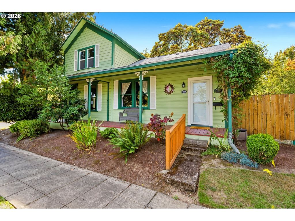 1046 Ne 2nd St, McMinnville