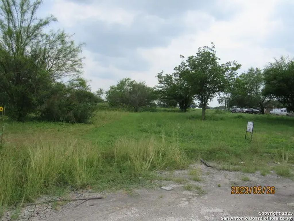 137 Coyol St., San Antonio