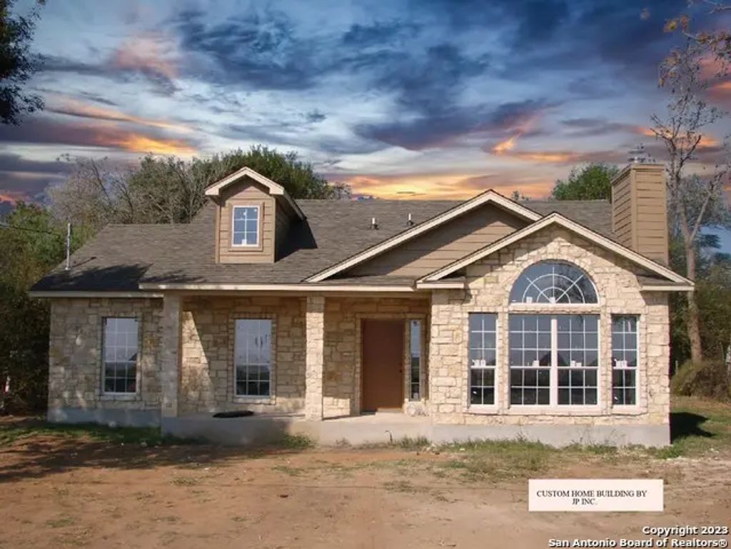 7310 Tiff Nicole Ln, Von Ormy