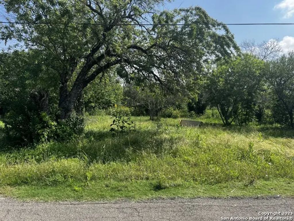 438 Hampton St, San Antonio