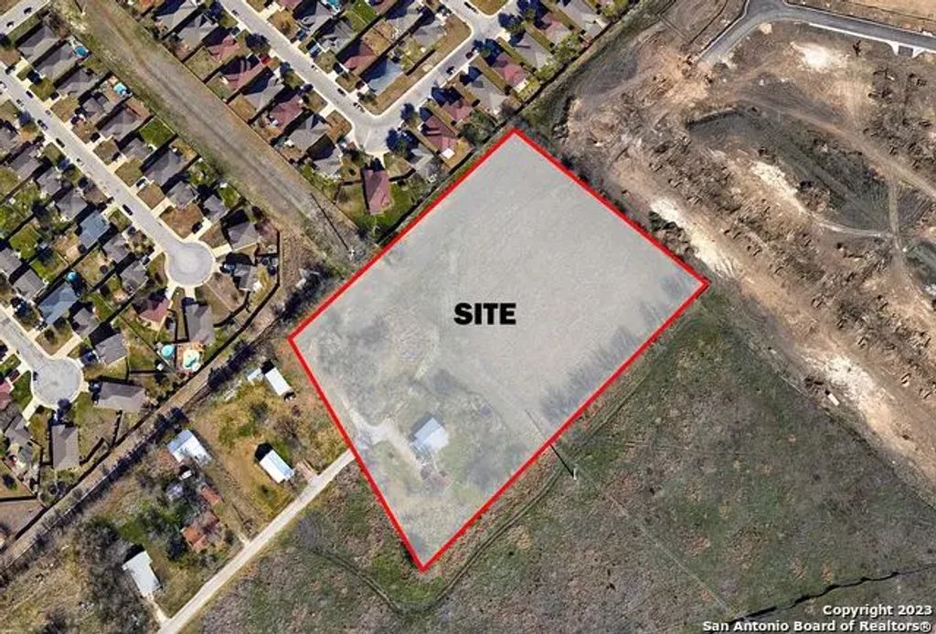 190 Prairie View Rd, New Braunfels