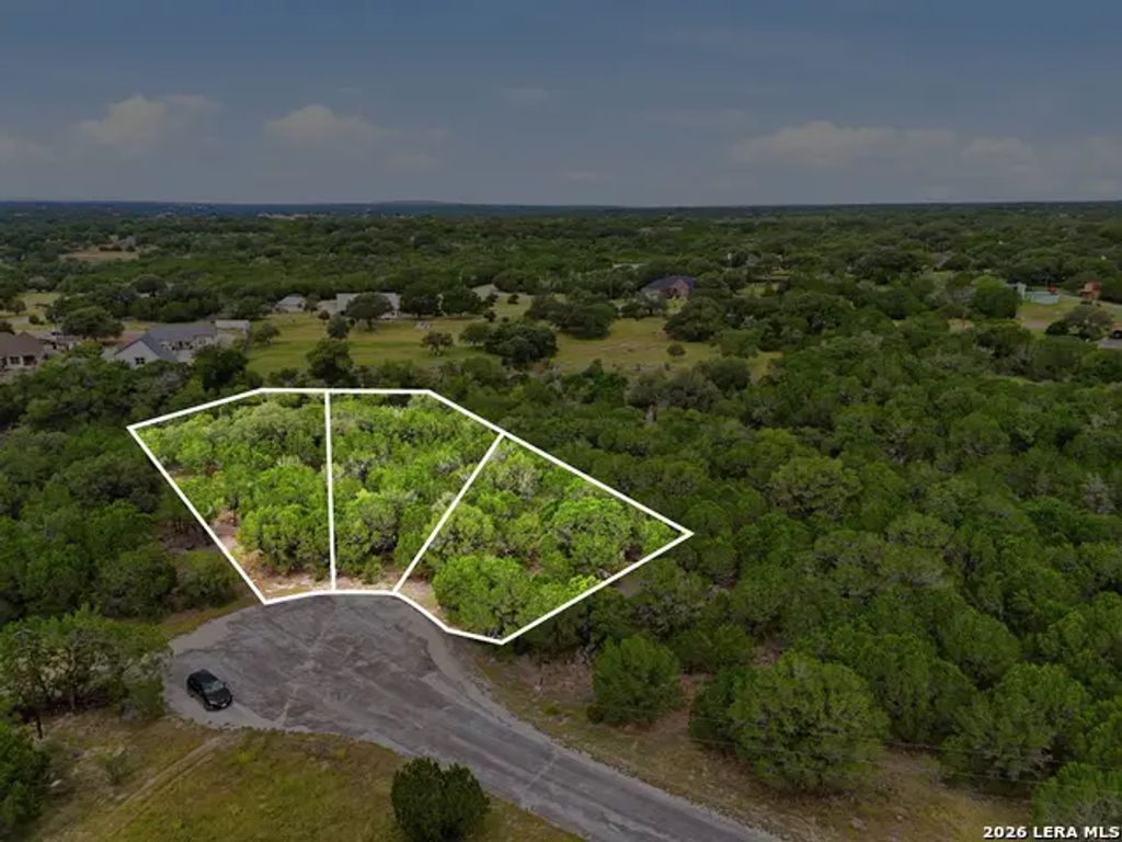 Lot 24 Broken Spur Rd., Bandera