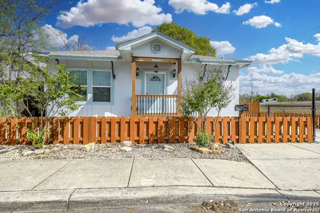 1503 Edison Dr, San Antonio