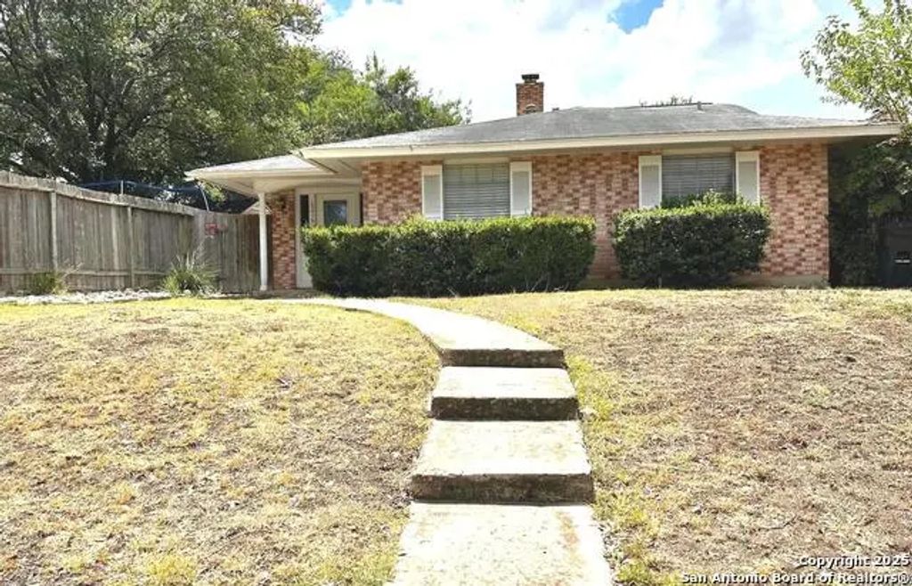 6216 Rue Marielyne St, Leon Valley