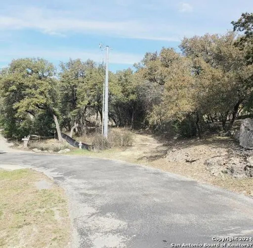 14465 Chinquapin, Helotes
