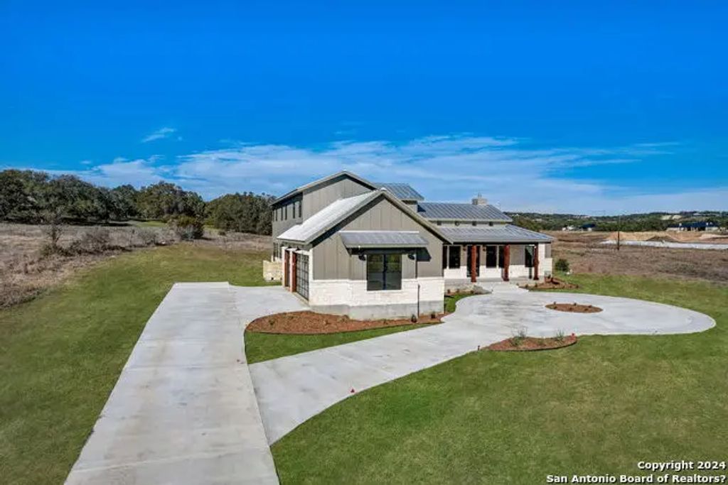 748 Annabelle Ave, Bulverde