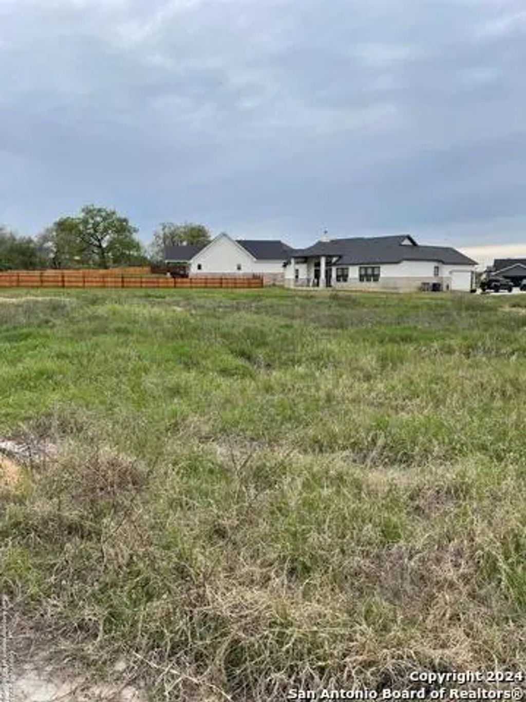116 Bayberry Ct, La Vernia