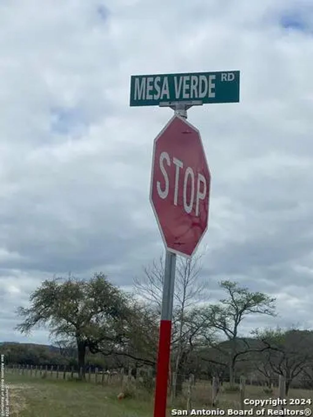 Tbd Bisonte Rojo   (mesa Verde Park), Medina