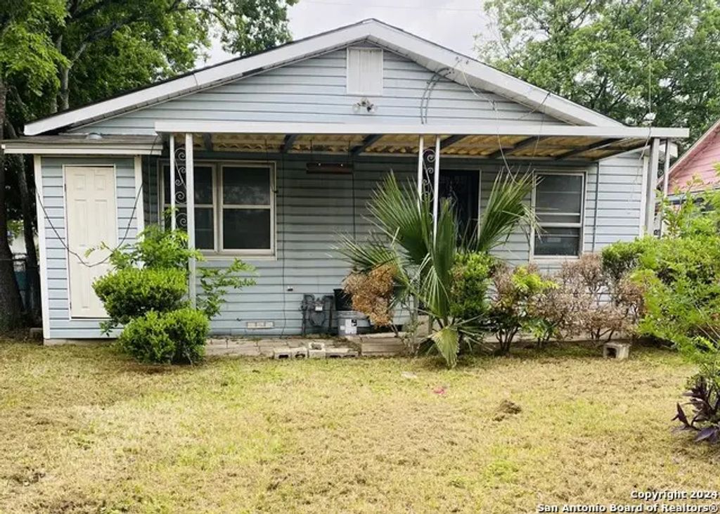 1326 Nw 23rd St, San Antonio