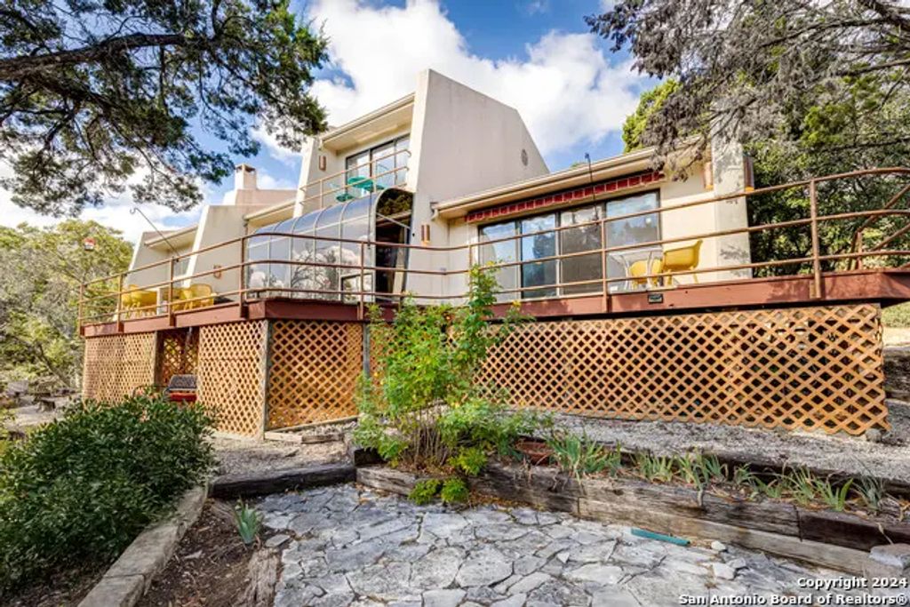1078 Hillside View, New Braunfels
