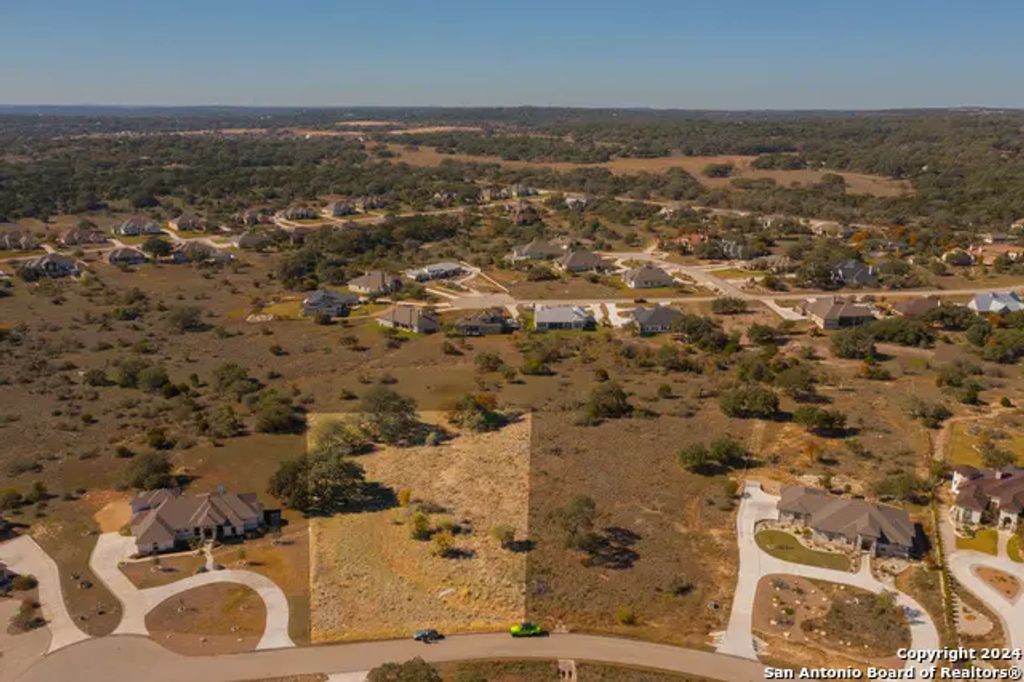 1979 Apellation, New Braunfels