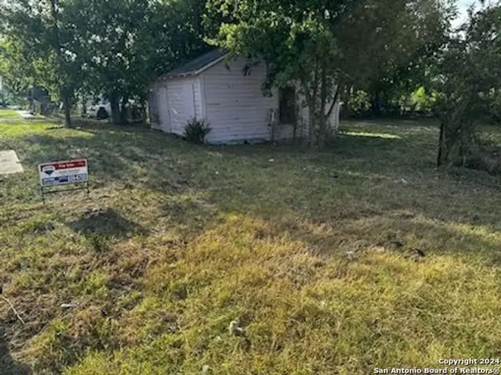 300 Virginia Blvd, San Antonio