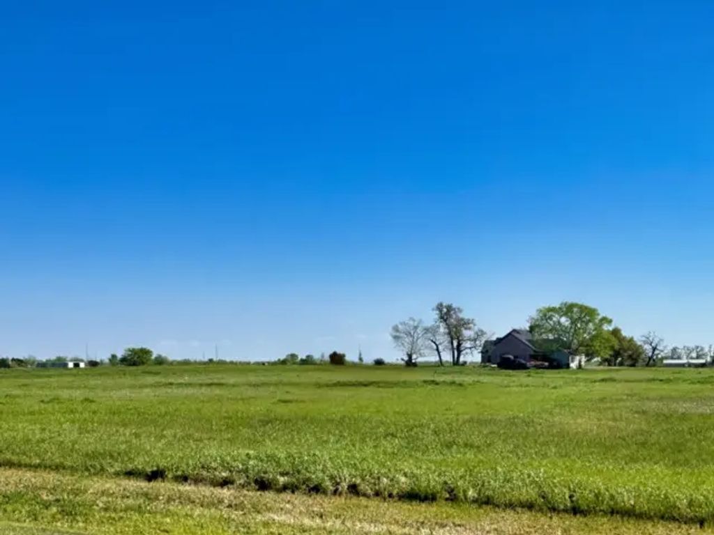 10005 Hidden Pond Drive, Iola