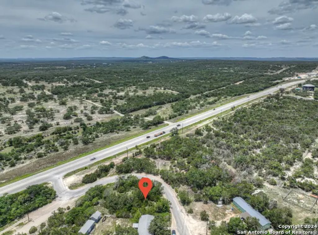Contour Dr, Spring Branch