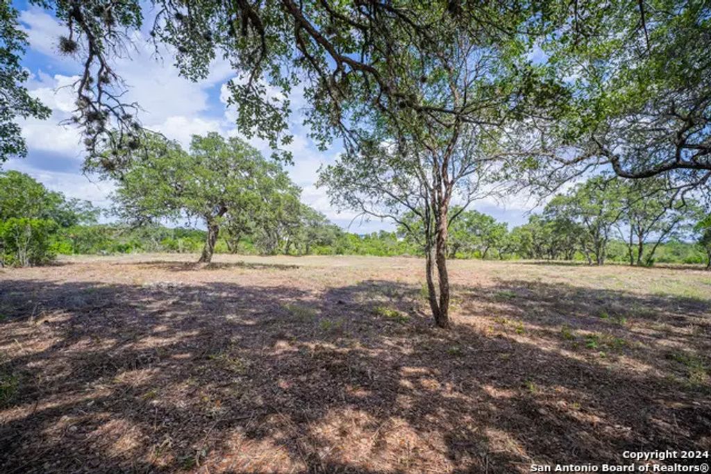 13402 Lucas Cir, San Antonio