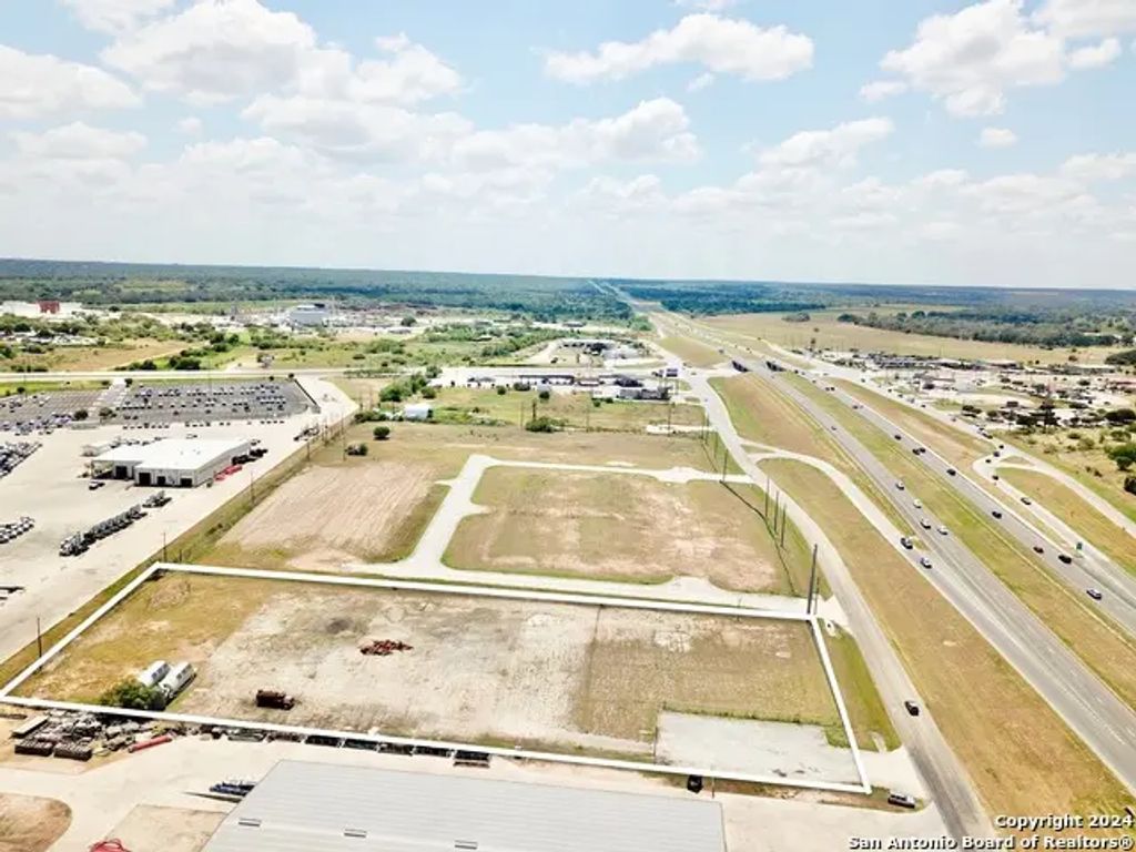 Tbd S Ih 37, San Antonio