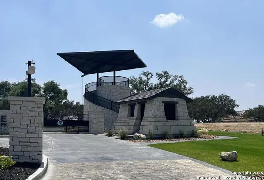 1764 Demi John Bend, Canyon Lake