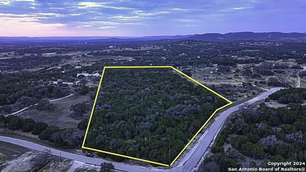 Lot 7 Sharon Dr., Bandera