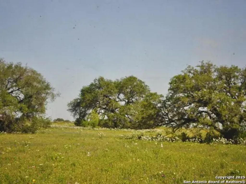 Tbd Cr 2615, Devine