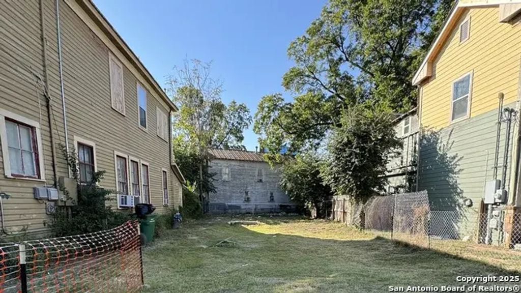 710 Marshall St, San Antonio