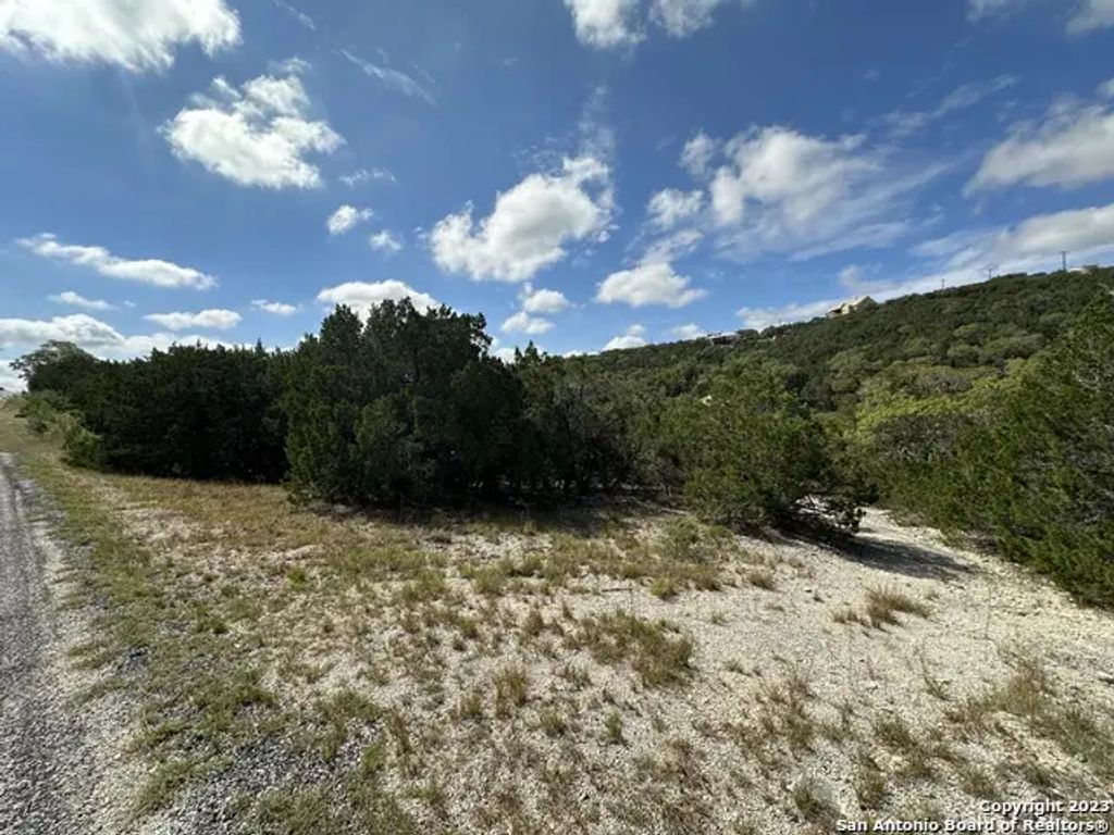 439 Private Road 1706, Helotes