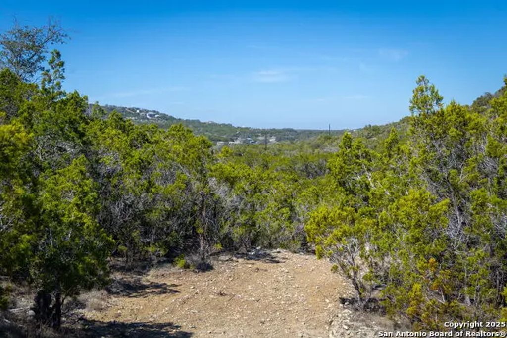 837 Crystal Peak, Fischer