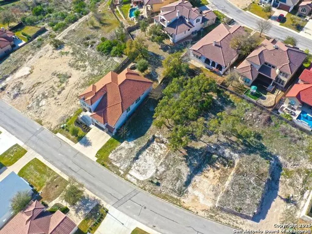 8435 Sierra Hermosa, San Antonio