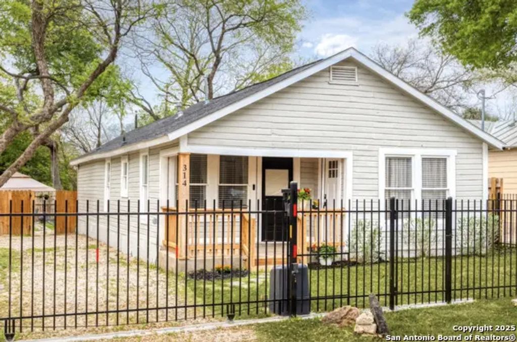 314 Trail, San Antonio