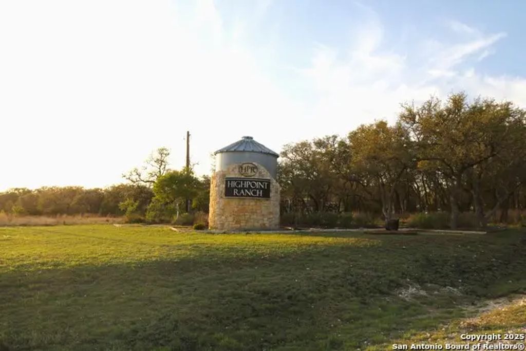 73 Table Rock, Boerne
