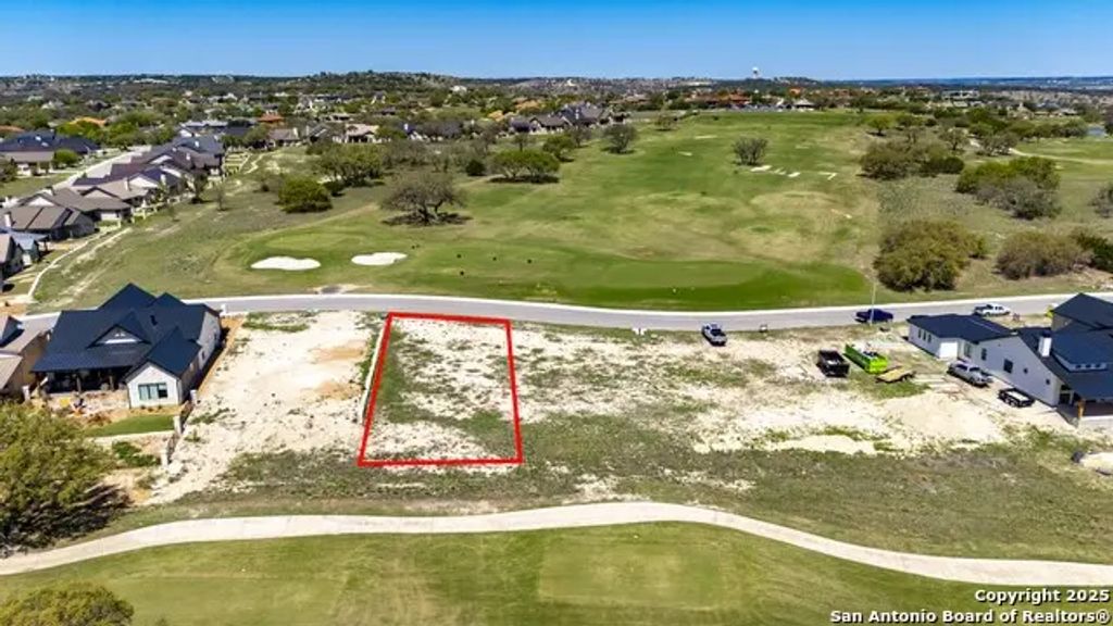 1020 Albatross, Kerrville