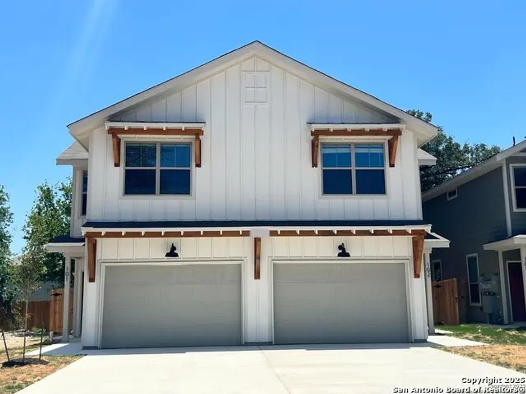 13838 Enzo Gate, San Antonio