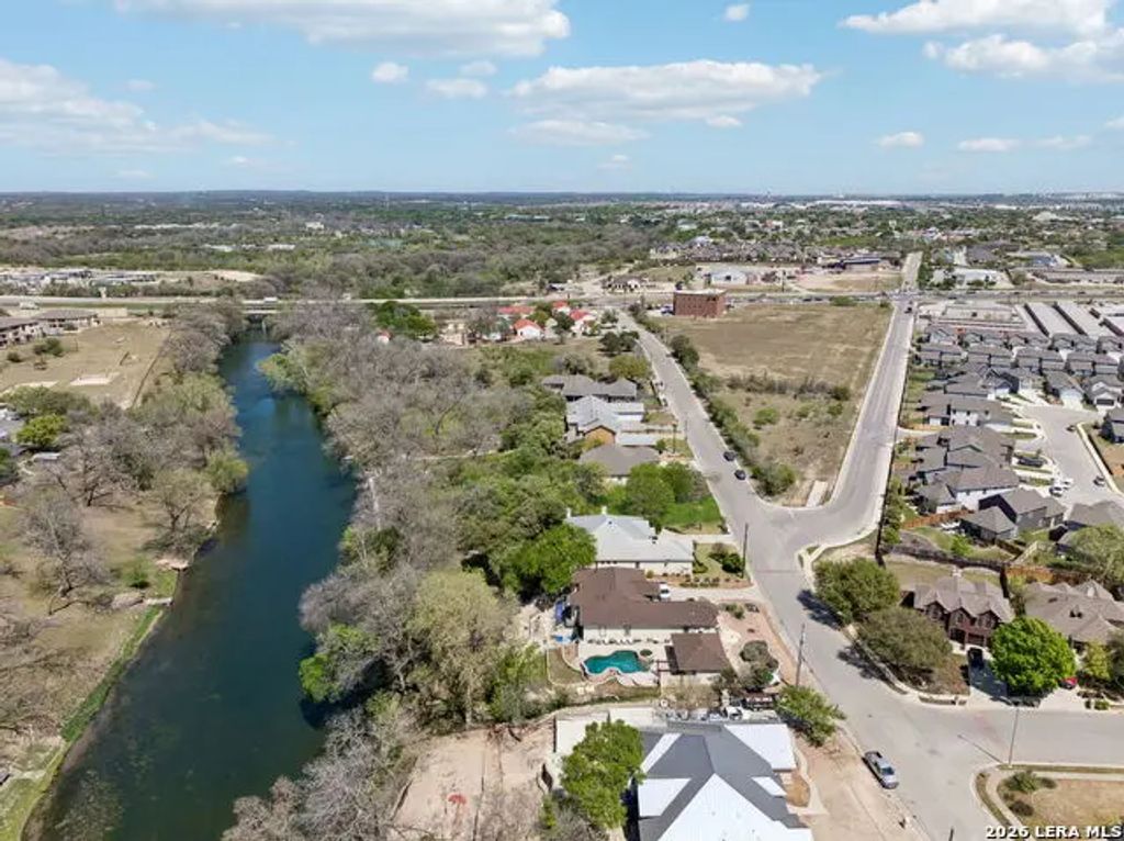 1049 River Terrace, New Braunfels