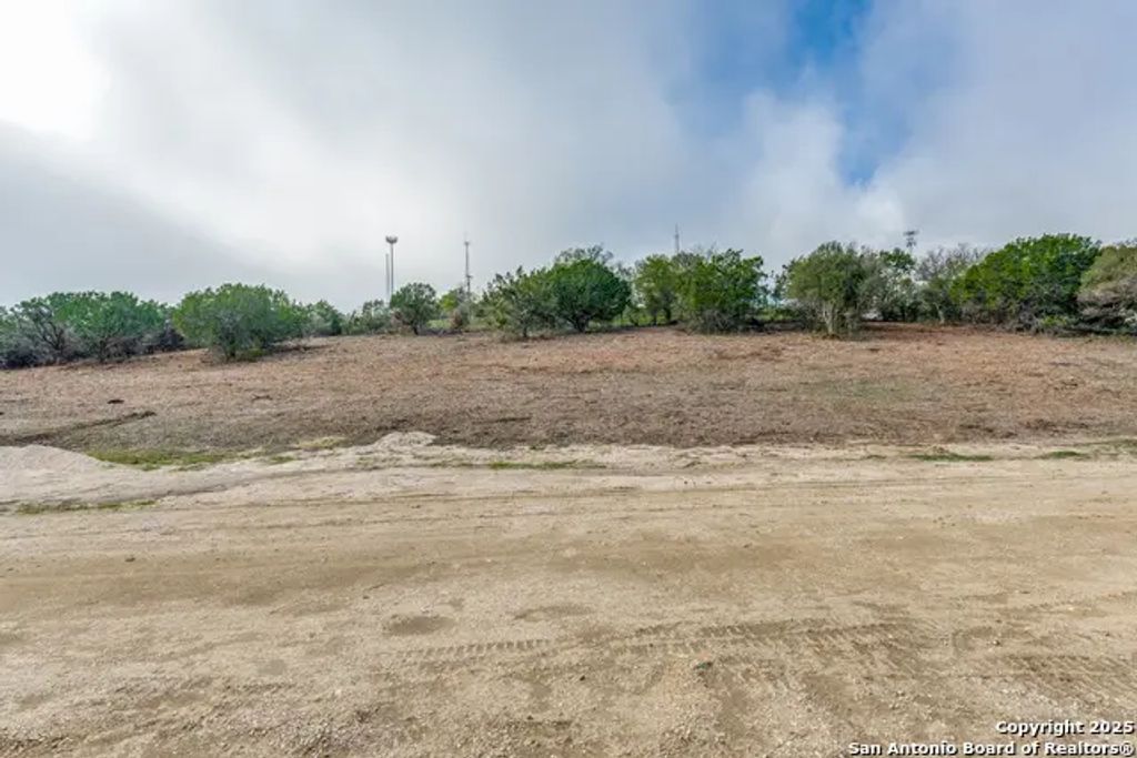 013 Wesp Way, Live Oak