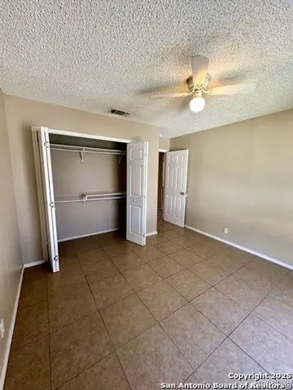 10531 Starcrest, San Antonio
