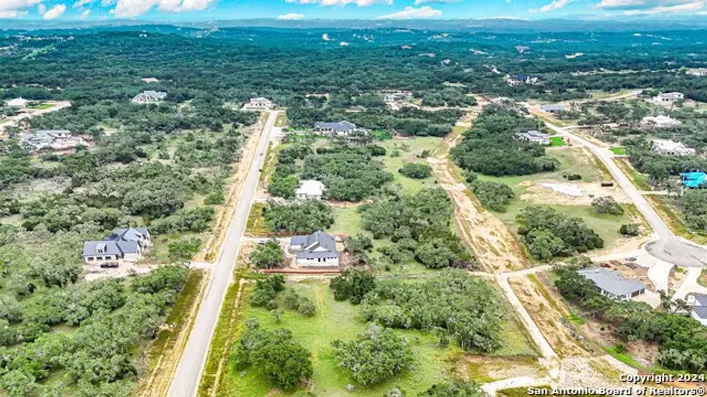 677 Annabelle Ave, Bulverde