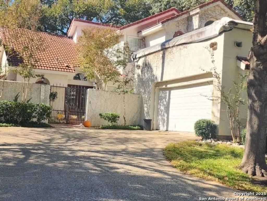 1022 River Glen W, San Antonio